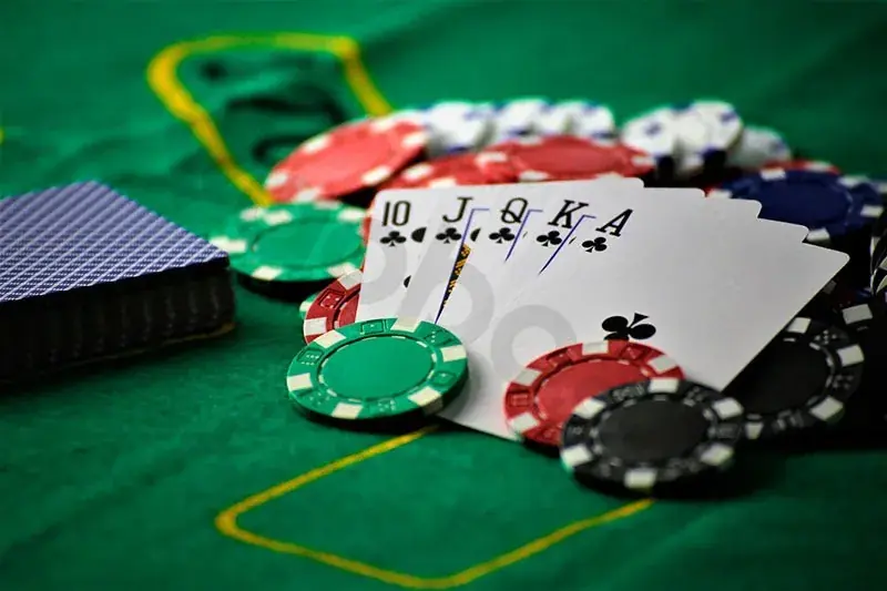 My empire casino poker